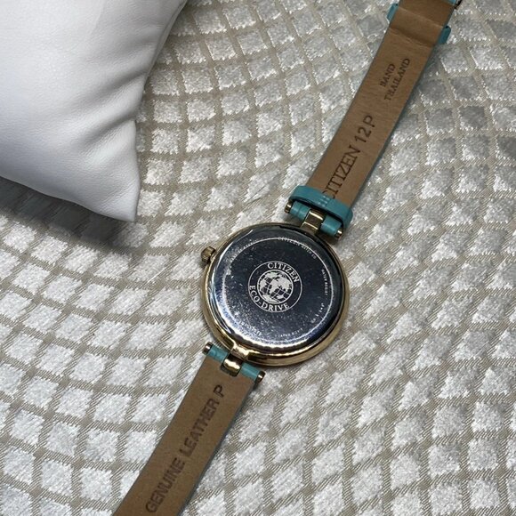 Citizen Eco-Drive Gold Tone Watch Near NOS Original Strap Japan - Picture 9 of 15